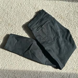 7 for all mankind black skinny size 27